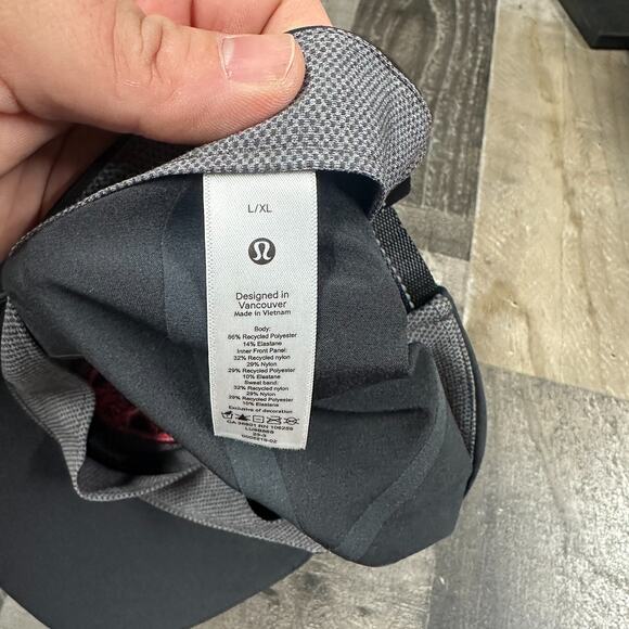 LULULEMON Black HatsAdjustable Straps Gym L/XL Black/Red With A Logo - Picture 6 of 11